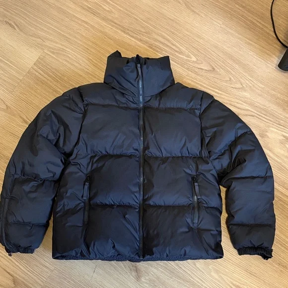 Vuori Hillside Down Jacket Sz M “black” - Picture 1 of 6